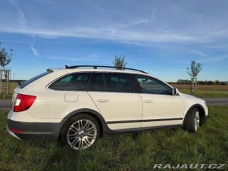 Škoda Superb 2,0   4x4 2013