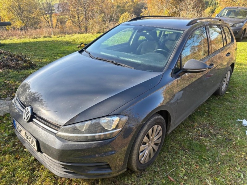 Volkswagen Golf 1,6   TDI