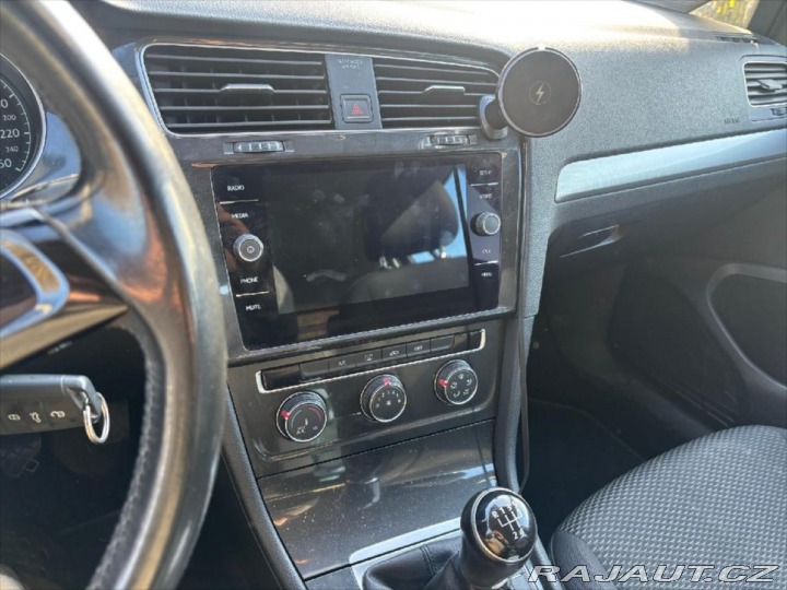 Volkswagen Golf 1,6   TDI 2017