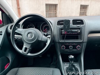 Volkswagen Golf 1,2   6 2011