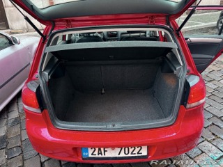 Volkswagen Golf 1,2   6 2011