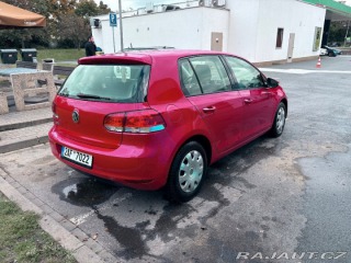 Volkswagen Golf 1,2   6 2011