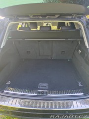 Volkswagen Touareg 3,0   TDI 2010