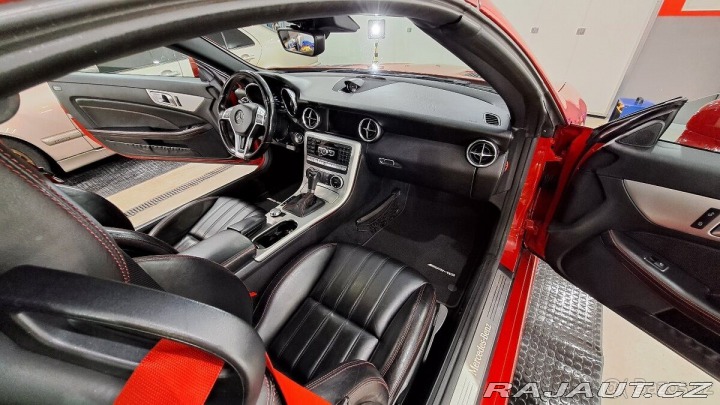 Mercedes-Benz SLK 2,5   250 2011