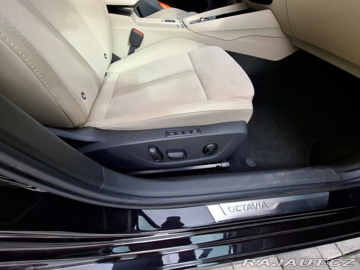 Škoda Octavia 2,0   TDI 110 kW DSG 2020