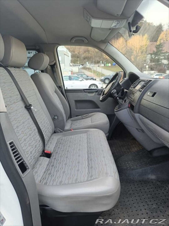 Volkswagen Caravelle 2,5   T5 LONG 2008 96kW 2008