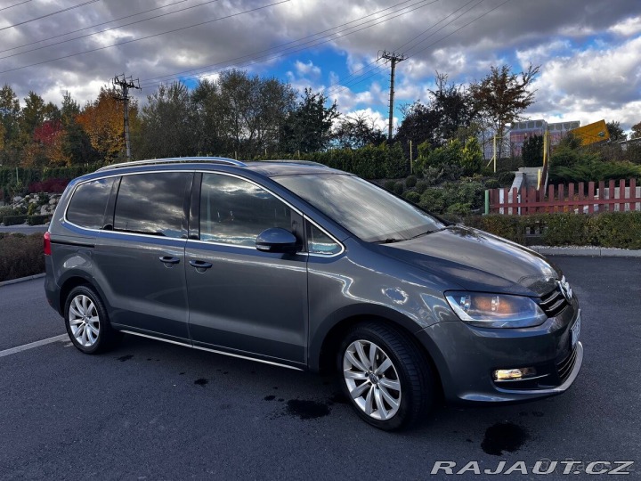Volkswagen Sharan 2,0 2011