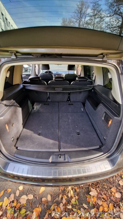 Volkswagen Sharan 2,0 2011