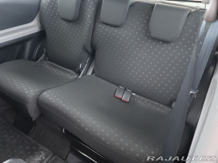 Toyota Yaris 1.3VVT-i,CZ,64kW,Manuál 2007
