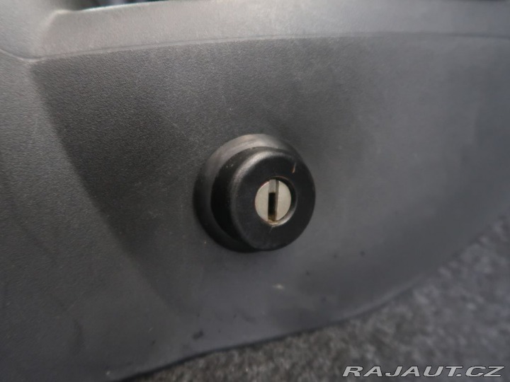 Toyota Yaris 1.3VVT-i,CZ,64kW,Manuál 2007