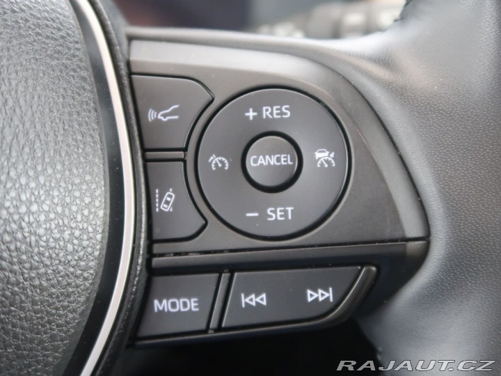 Toyota RAV4 2.5Hybrid,CZ,1Maj,Exekuti 2024