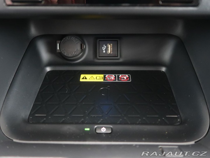 Toyota RAV4 2.5Hybrid,CZ,1Maj,Executi 2024