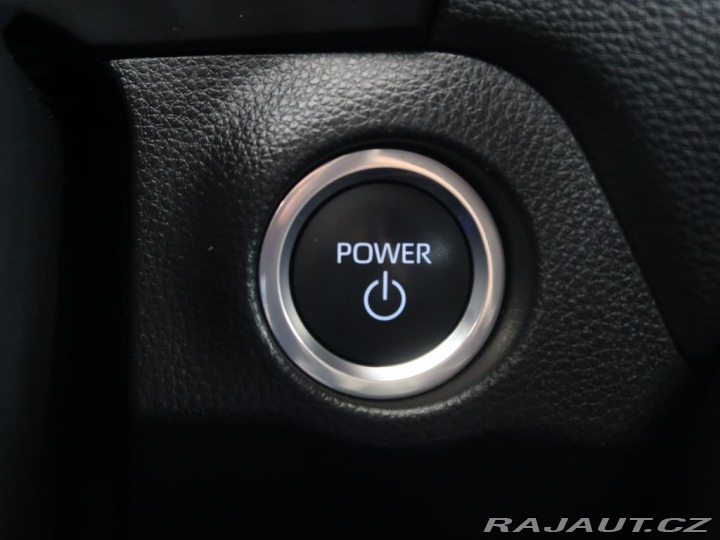 Toyota RAV4 2.5Hybrid,CZ,1Maj,Executi 2024