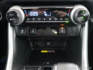 Toyota RAV4 2.5Hybrid,CZ,1Maj,Executi 2024