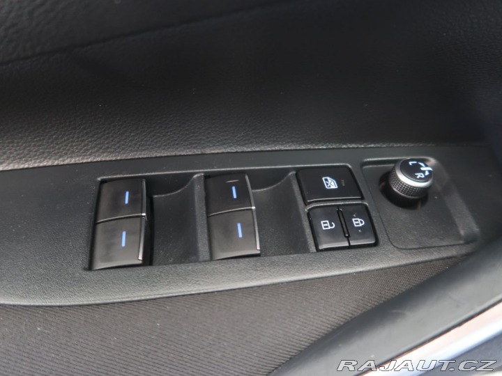 Toyota Corolla 1.8Hybrid,CZ,Comfort 2022