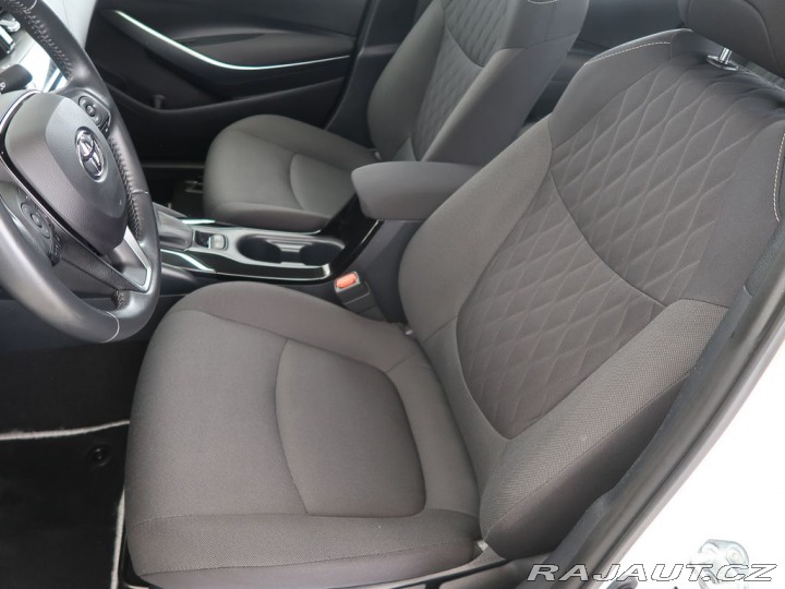 Toyota Corolla 1.8Hybrid,CZ,Comfort 2022