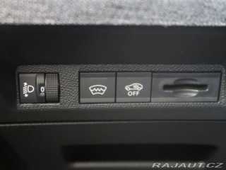Peugeot 5008 1.2HYBRID,CZ,ALLURE,e-DCS 2025