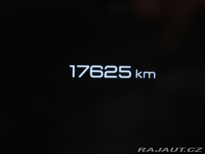 Peugeot 5008 1.2HYBRID,CZ,ALLURE,e-DCS 2025