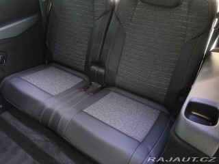 Peugeot 5008 1.2HYBRID,CZ,ALLURE,e-DCS 2025