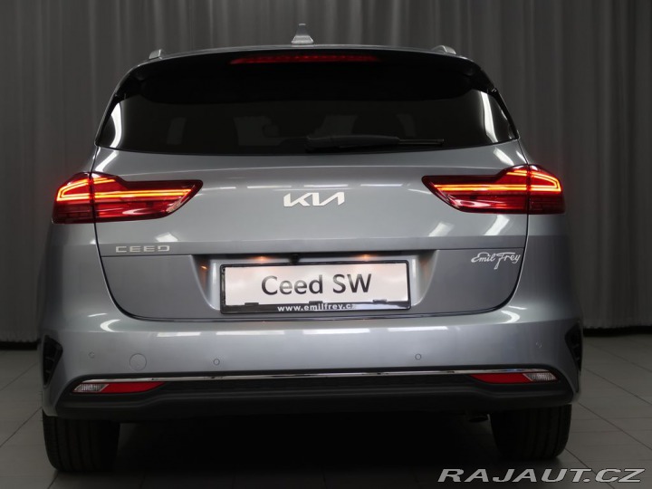 Kia Ceed TOP  AKCE! - K odběru IHN 2025