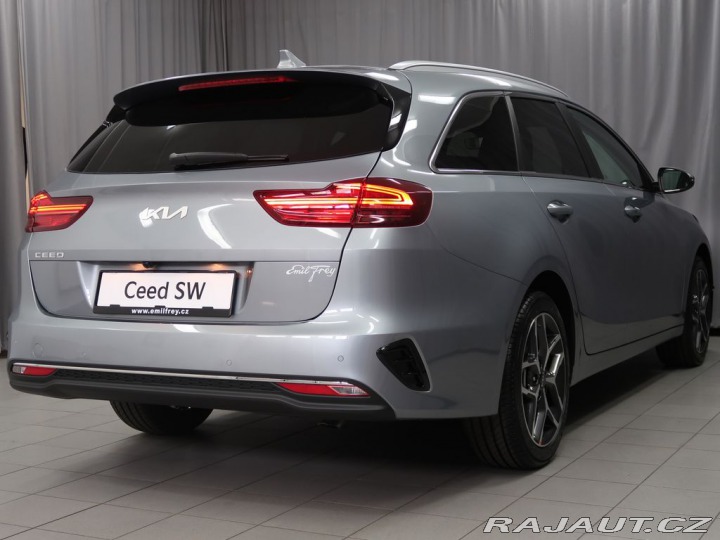 Kia Ceed SW TOP - K odběru IHNED 2025