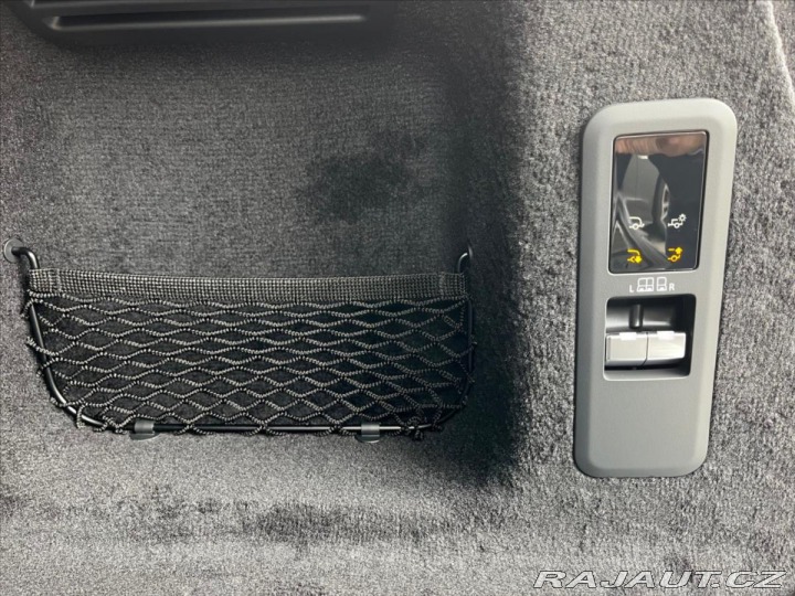 Land Rover Range Rover Sport 3,0 Dynamic HSE P460e PHE 2025