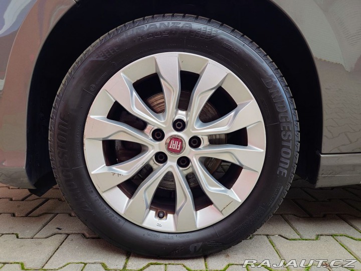 Fiat Tipo 1.6 JTDM Lounge 84 kW 2017