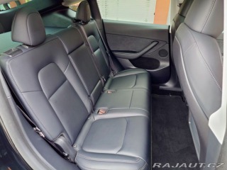 Tesla Model Y  2022