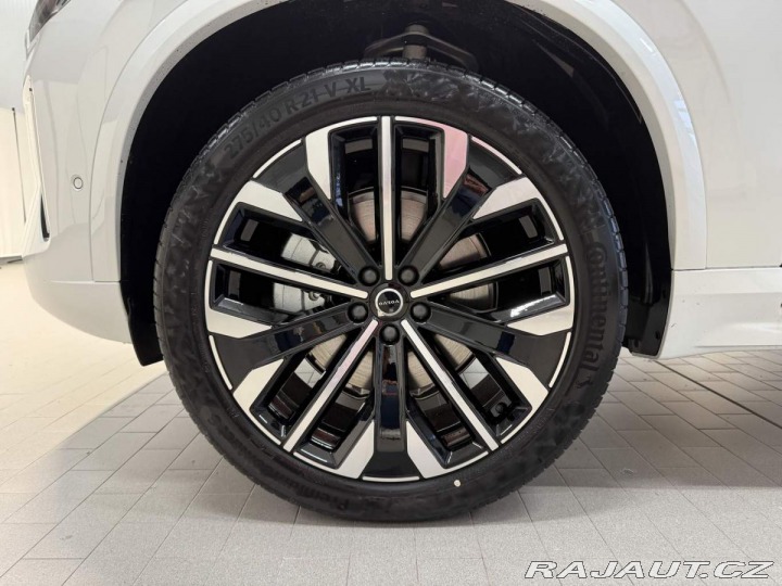 Volvo XC90 B5 2.0L 250+14 HP AT8 AWD 2025
