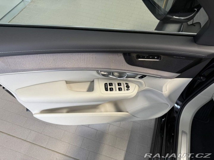 Volvo XC90 B5 2.0L 250+14 HP AT8 AWD 2025