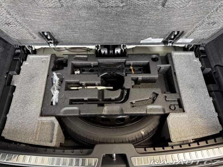 Volvo XC90 B5 2.0L 250+14 HP AT8 AWD 2025