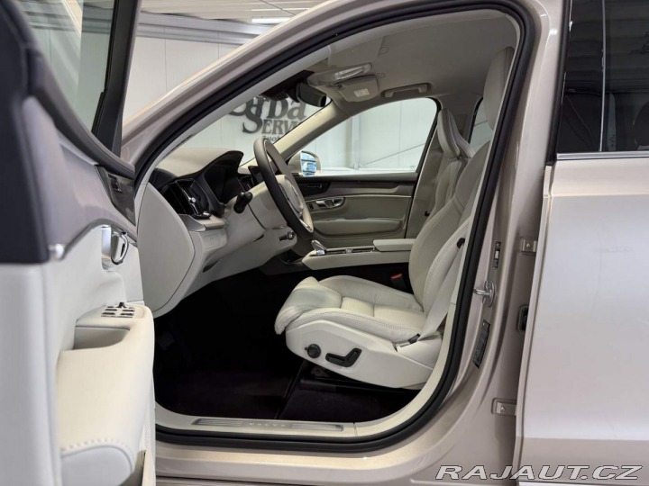 Volvo XC90 B5 2.0L 250+14 HP AT8 AWD 2026