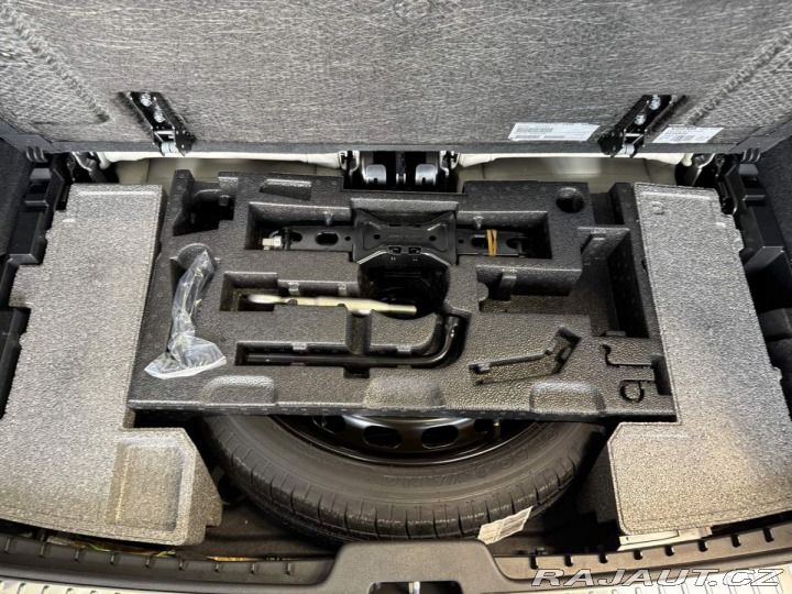 Volvo XC90 B5 2.0L 250+14 HP AT8 AWD 2025