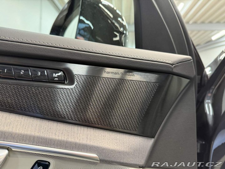 Volvo XC90 B5 2.0L 250+14 HP AT8 AWD 2026