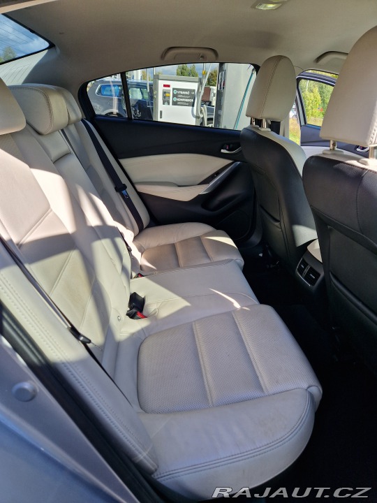Mazda 6  2015