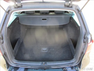 Volkswagen Passat 1,6 TDi 77kw Elegance GPS 2011