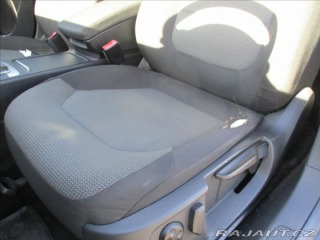 Volkswagen Passat 1,6 TDi 77kw Elegance GPS 2011