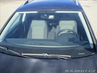 Volkswagen Passat 1,6 TDi 77kw Elegance GPS 2011