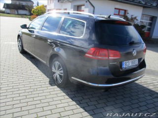 Volkswagen Passat 1,6 TDi 77kw Elegance GPS 2011