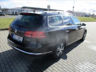 Volkswagen Passat 1,6 TDi 77kw Elegance GPS 2011