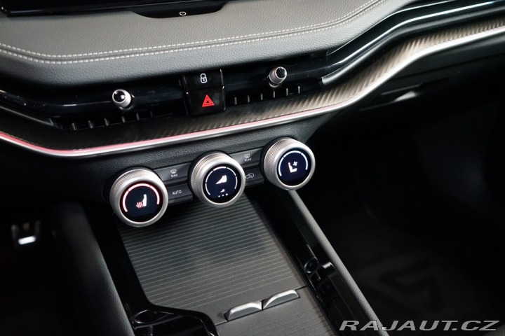 Škoda Superb 2.0 TSI*SPORTLINE*TAŽ*NEZ 2025