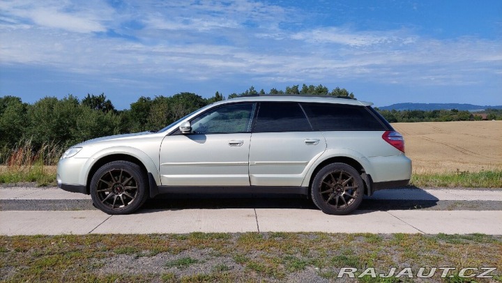 Subaru Outback 3,0   H6 SI-Drive 180kw 2007