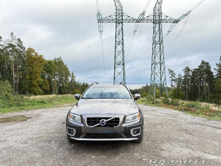 Volvo XC70 3,0   T6 automat 2010