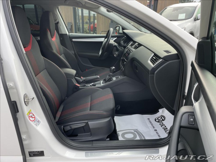 Škoda Octavia 2,0 TDi DSG LED*D.Klima*N 2018