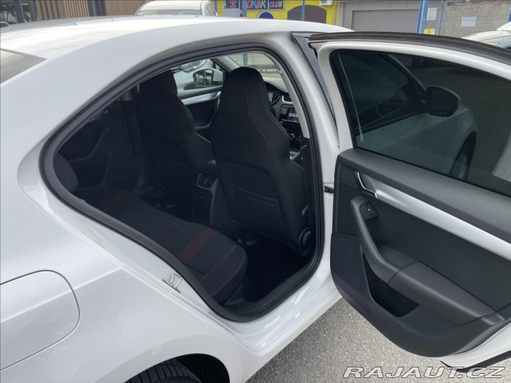 Škoda Octavia 2,0 TDi DSG LED*D.Klima*N 2018