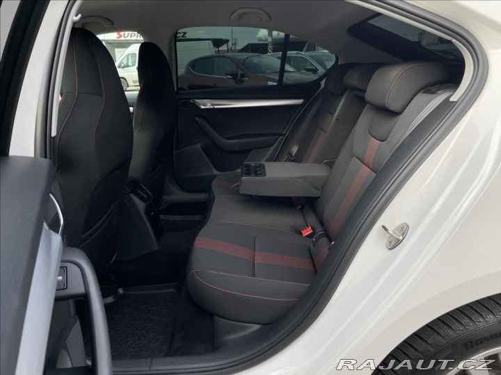 Škoda Octavia 2,0 TDi DSG LED*D.Klima*N 2018