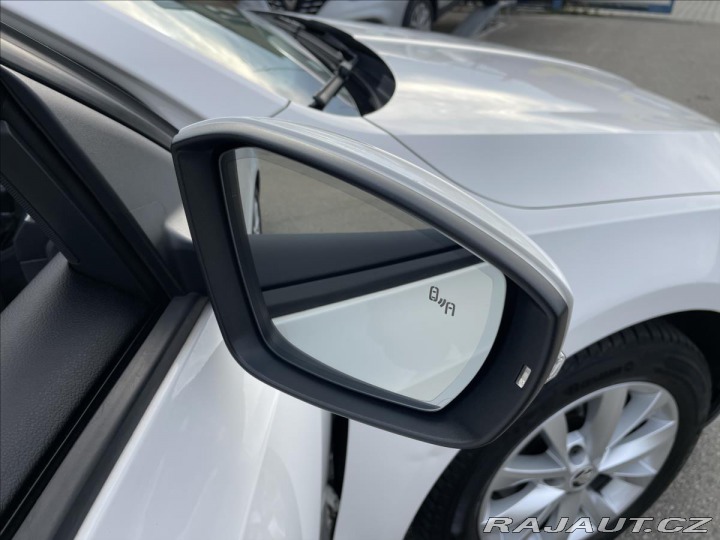 Škoda Octavia 2,0 TDi DSG LED*D.Klima*N 2018