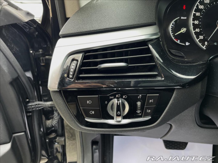 BMW 5 2,0 520dA LED*Navi*Kamera 2018