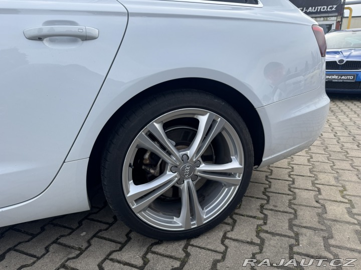 Audi A6 AUTOMAT QUATTRO 3,0TDI 2011
