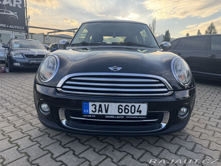 Mini Cooper AUTOMAT 2,0 D 82 KW ROZ. 2013